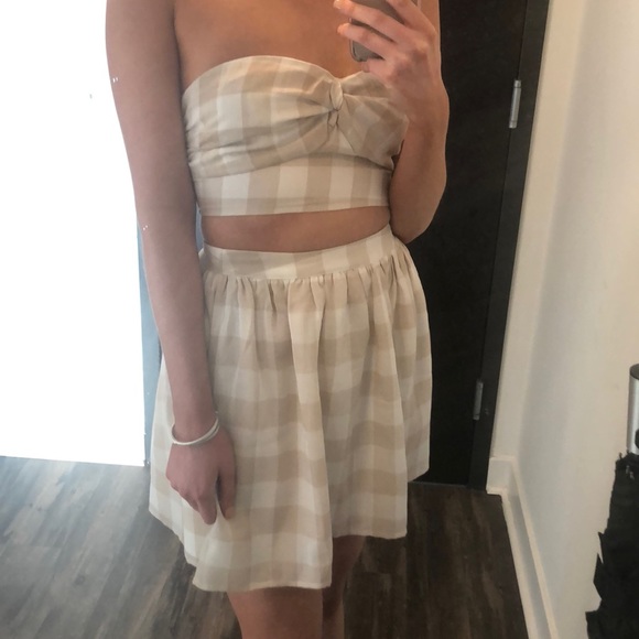 Two piece crop set! - Picture 5 of 5